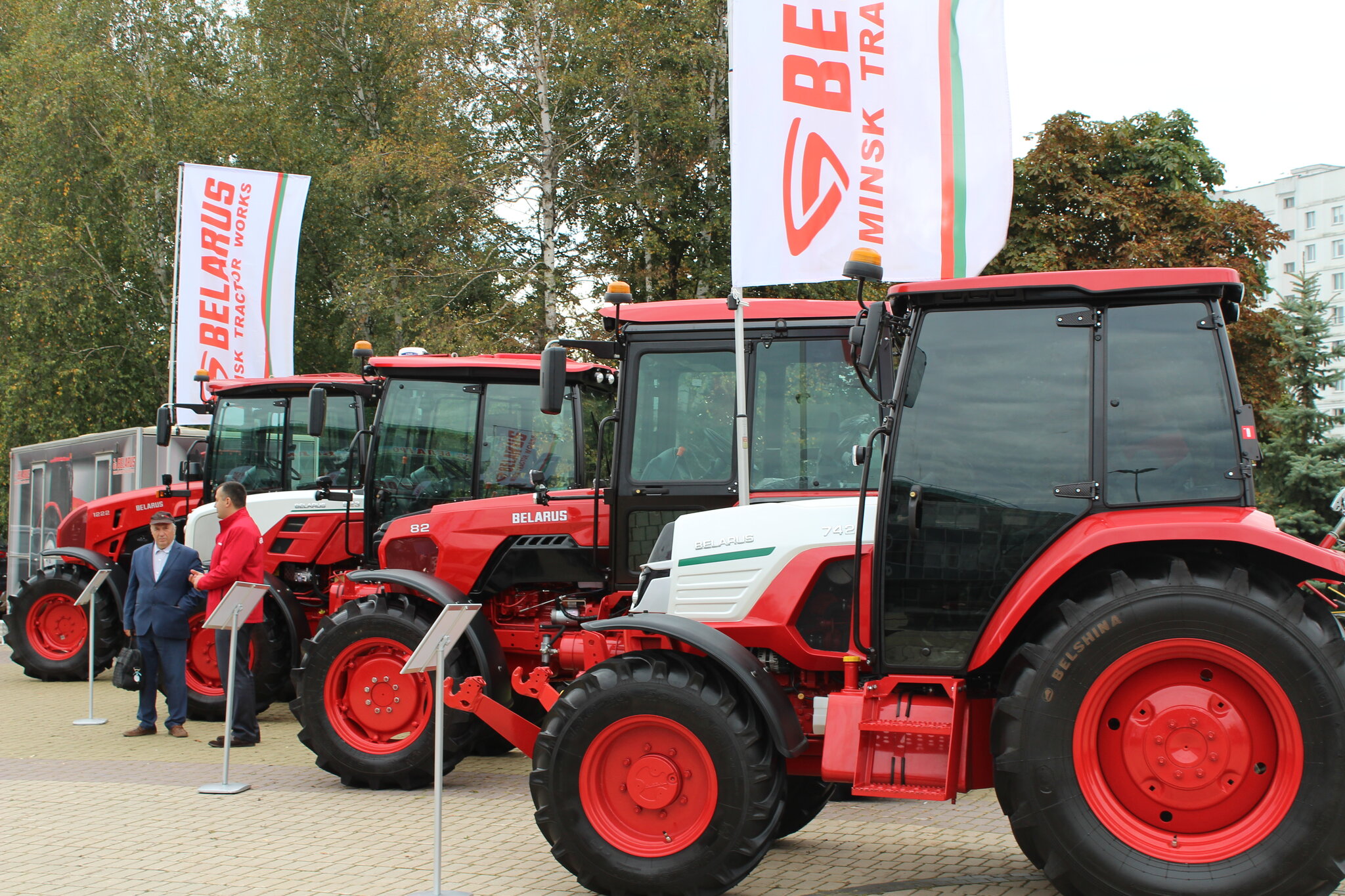 Стенд ОАО "Минский тракторный завод" на выставке