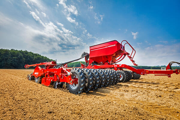 Запуск пЗапуск программы «Сельскохозяйственная техника 21 века» от ОАО "Промагролизинг"